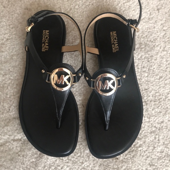 COPY - Michael Kors Black Lee Leather Flat Thong Sandal - Picture 1 of 3